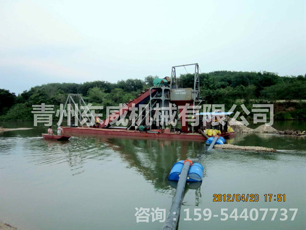 江西赣州挖沙泵排沙船